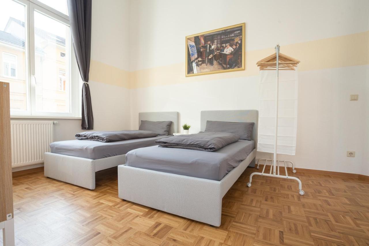 Fullhouse - Halle - M29 Apartments Екстер'єр фото